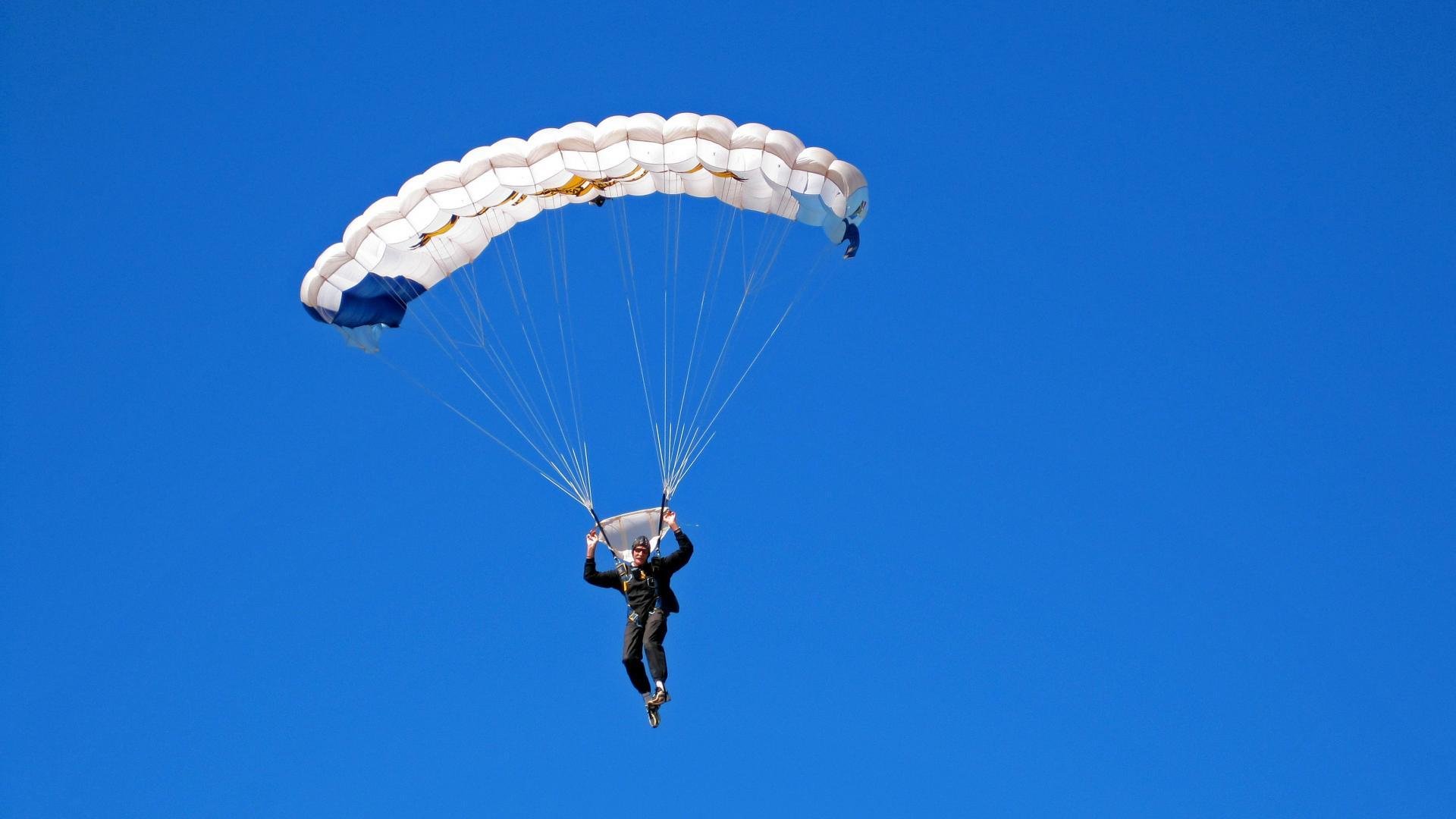 AYX GAMING-中国女篮全面提升攻防两端质量，中国女篮无惧任何对手