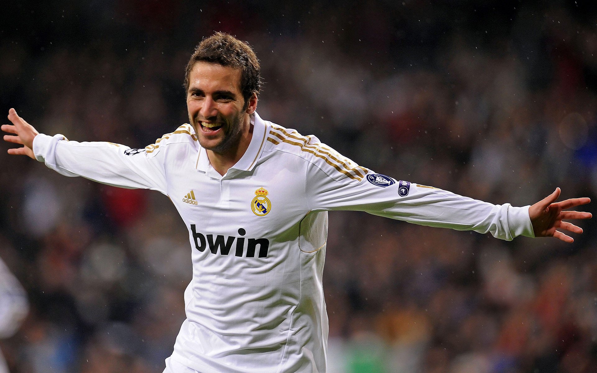 中国女篮的辉煌激励无数后辈，中国女篮厉害